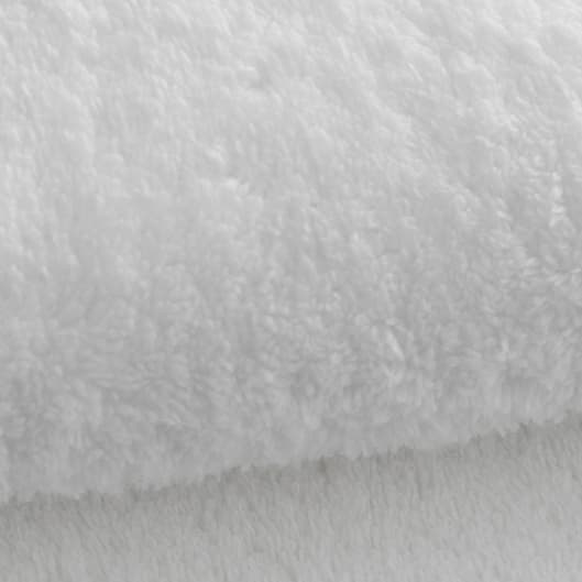 Eyelash Extension Fills at Lis-a-Lis  A Salon in Guilford, CT